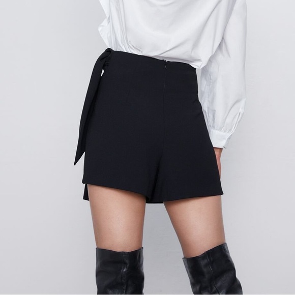 NWT ZARA SIDE KNOTTED SKORT 🖤 - Picture 2 of 8